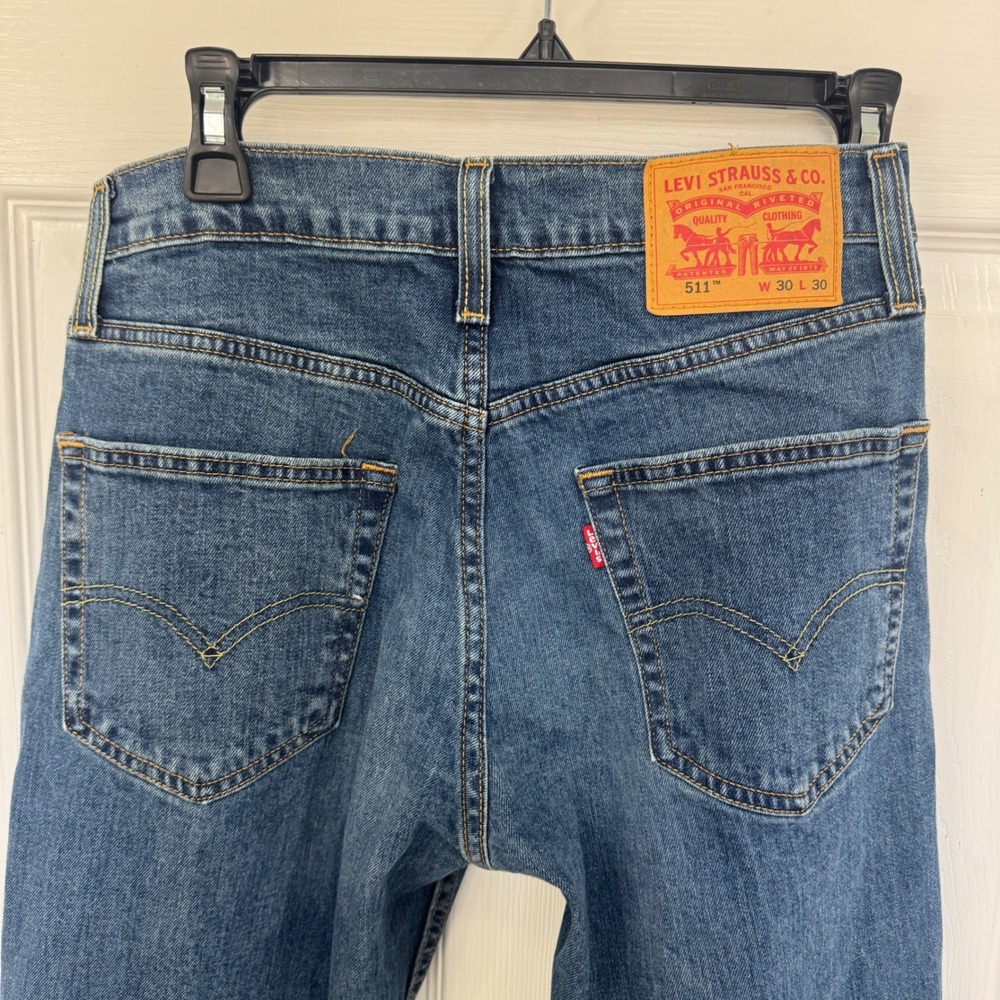 Levi's 511 Straight Leg 30x30 Women's Medium Wash Jeans Denim Classic